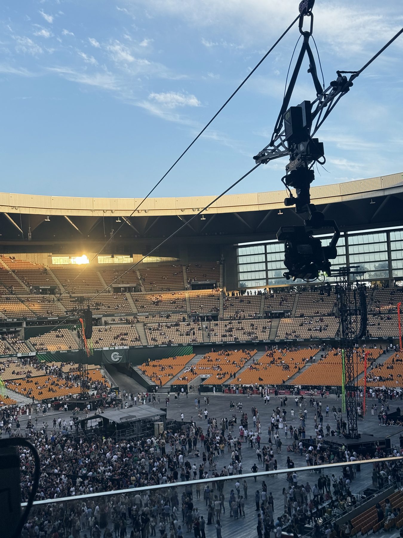 Cablecam con Ronin sobre el Estadio de La Cartuja al atardecer