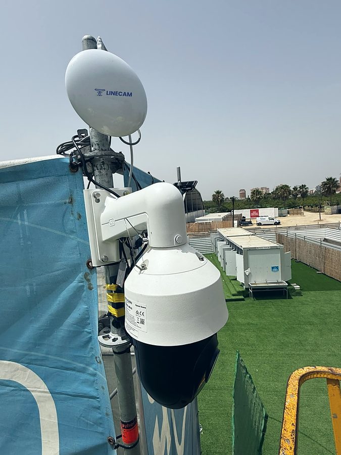Dome over the venue · Linecam®